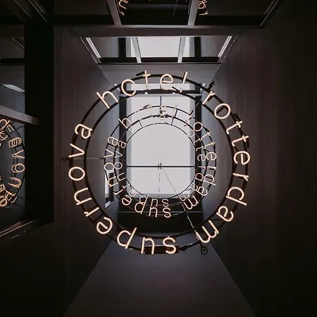 Szálloda Supernova Rotterdam